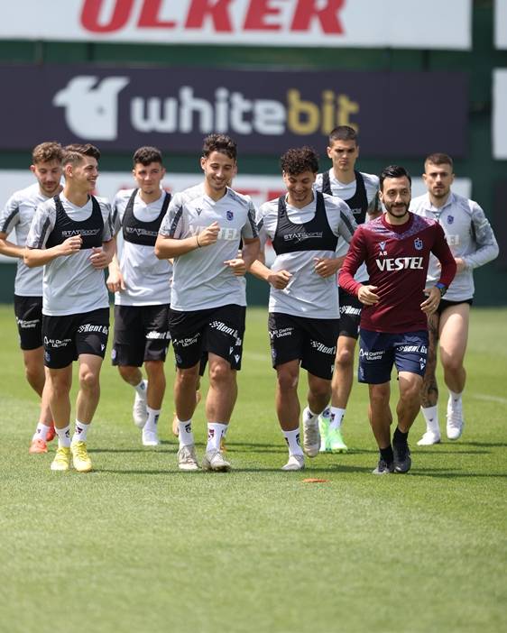Trabzonspor Başakşehir maçı hazırlıklarına başladı 17
